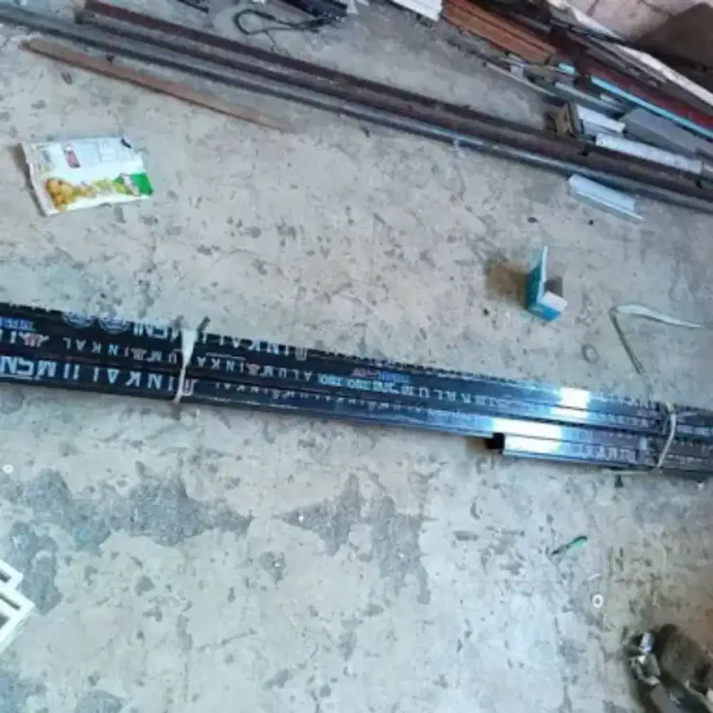 Kusen pintu almunium 80 x 200, barang baru harga bekas