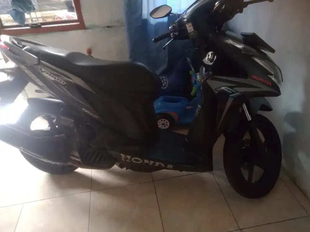 vario kzr 125 B cinere
