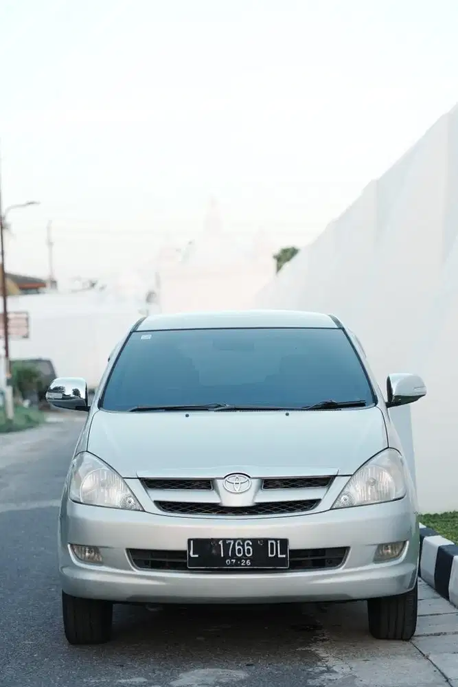 Innova 2007 Bensin V 2.0