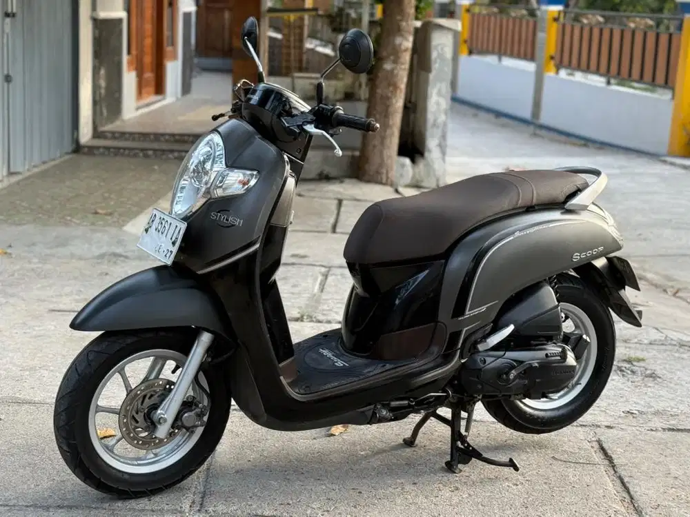 Honda scoopy 2017 ab
