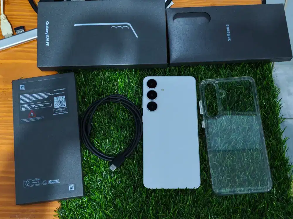 Samsung galaxy s25 FE 8/256 GB garansi resmi 2027