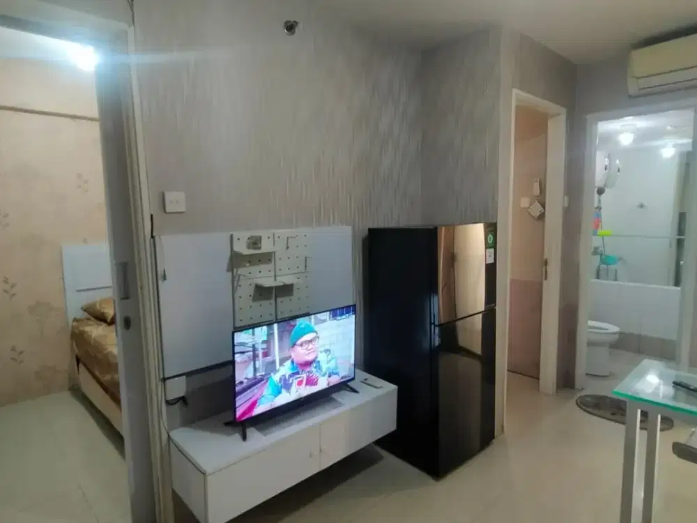 Sewa 2 kamar full furnish Apartemen Bassura City