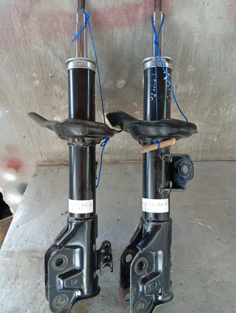Sok bleker Toyota Raize noken original copotan.