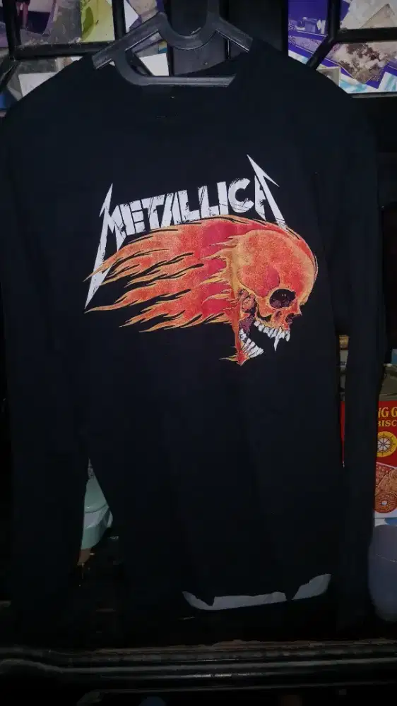 Kaos long sleeve metallica