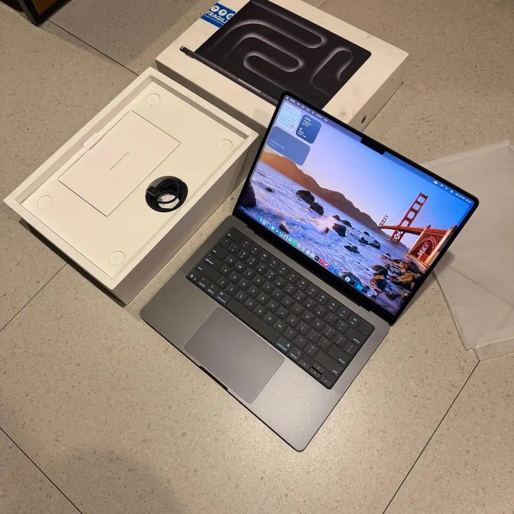 (iBox) Macbook Pro M5 14 inch 16/512 Space Black Fullset CC 3 BH 100%