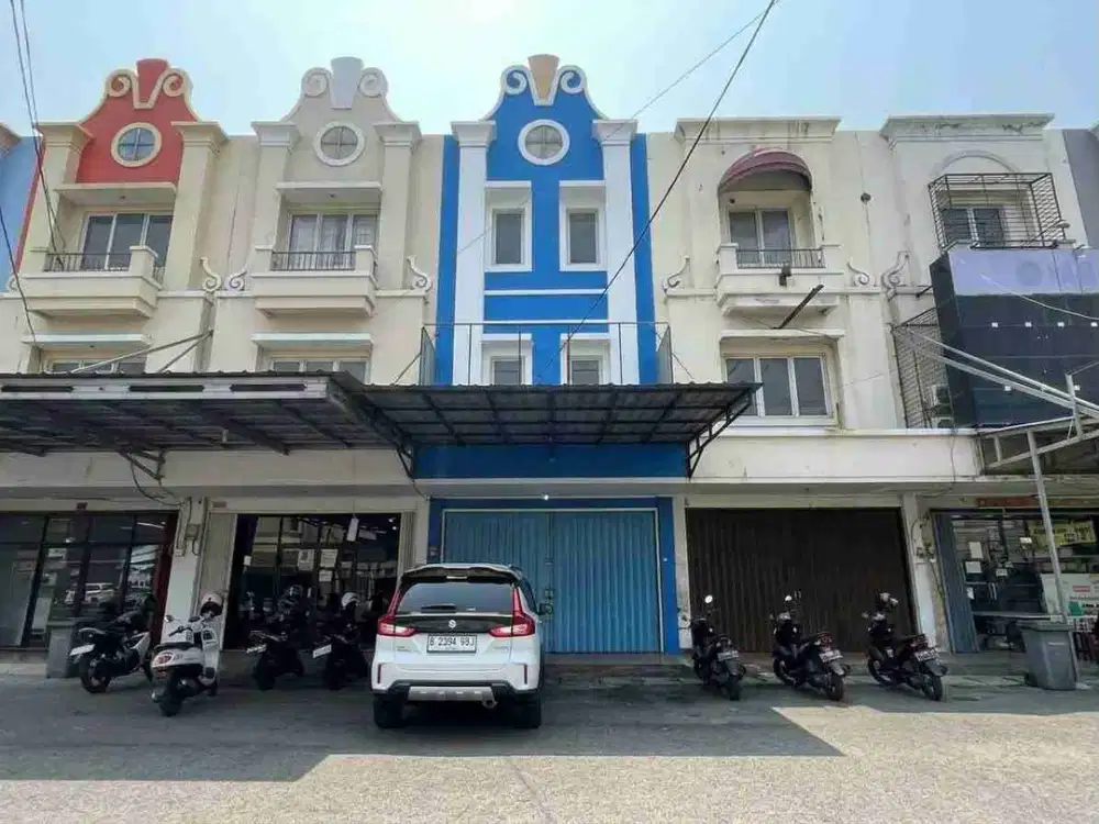 ruko strategis lokasi ramai di bulevar hijau harapan indah bekasi