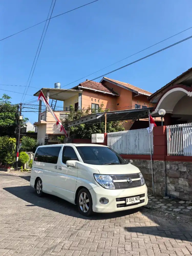 Nissan elgrand e51