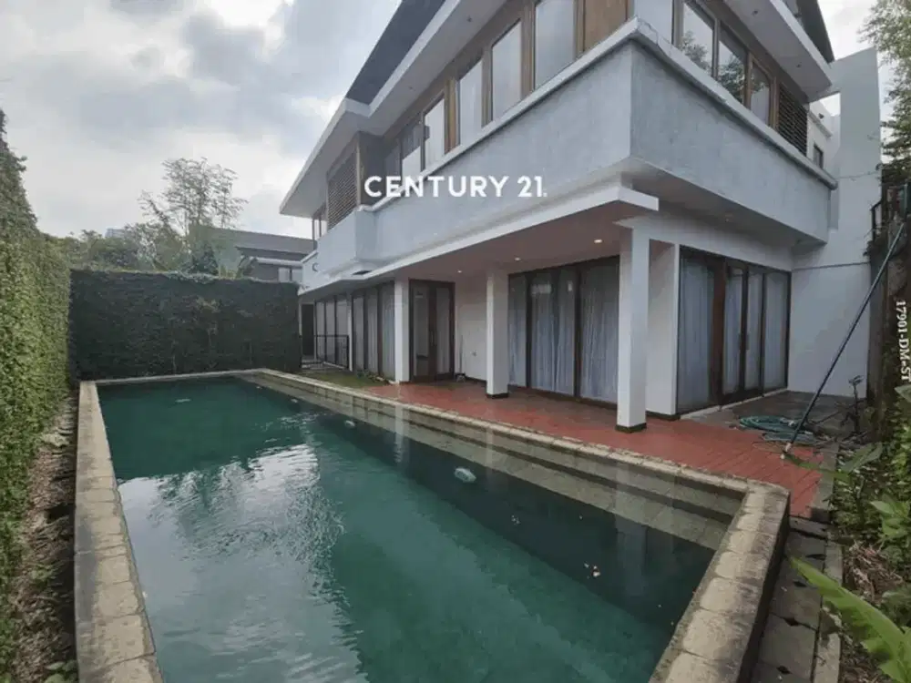 Disewakan Rumah Dengan Private Pool Di Townhouse Kemang Jaksel