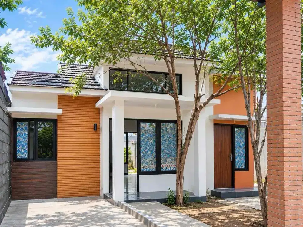 Dijual Rumah Hook di Samping Taman Perumahan di Grand Anggaswangi