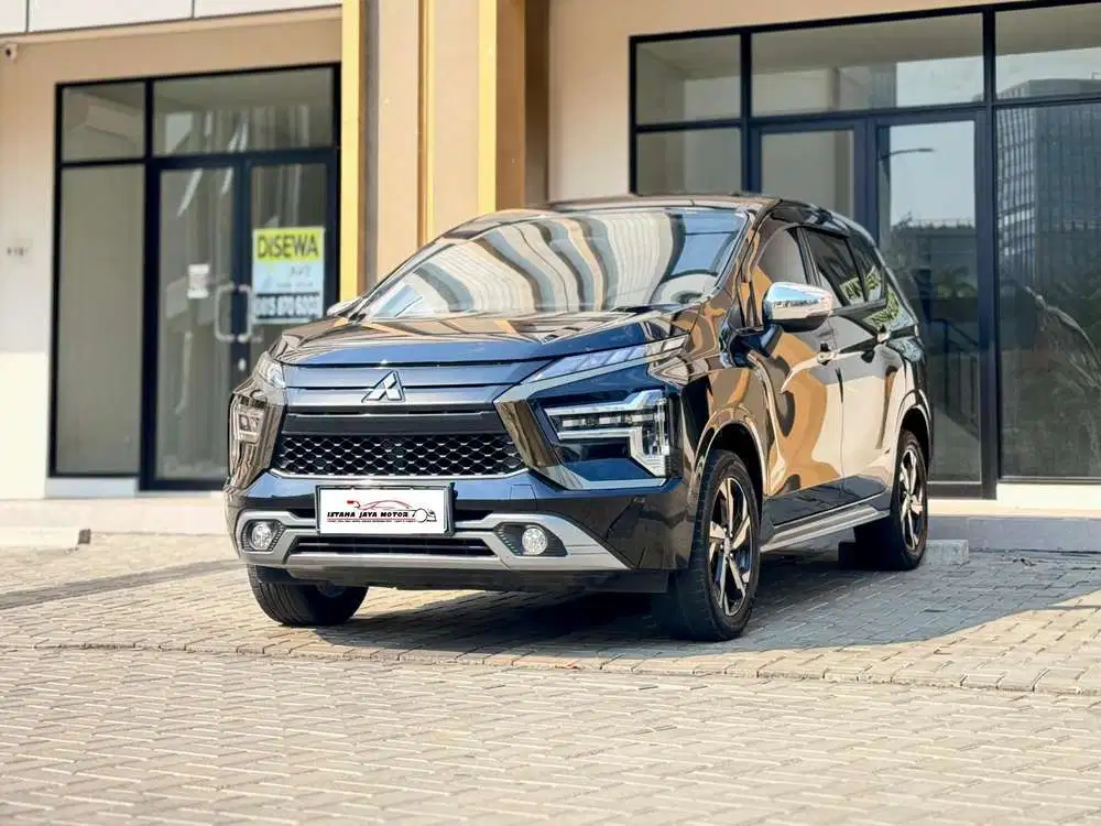 Mitsubishi XPANDER 1.5 ULTIMATE CVT 2021 - HITAM