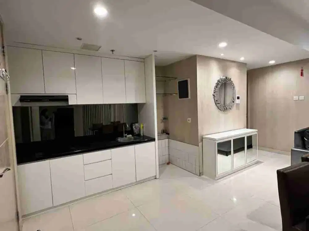 Disewakan apartemen La Riz 3 BR