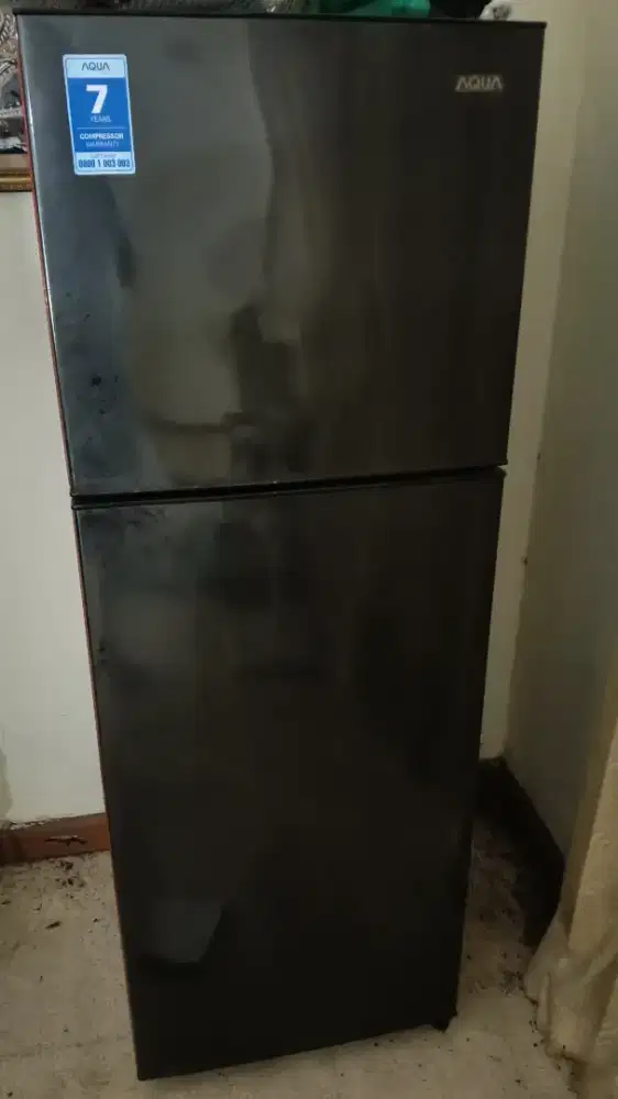 Dijual Kulkas 2 pintu aqua
