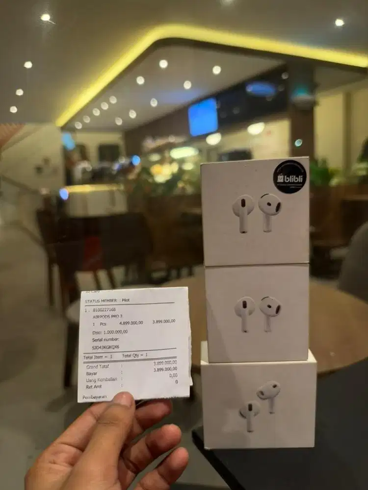 Airpods Pro 3 & Airpods 4