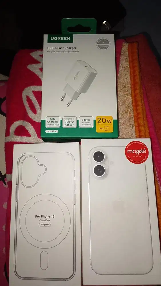 Iphone 16 basic White 128 GB BH 100%