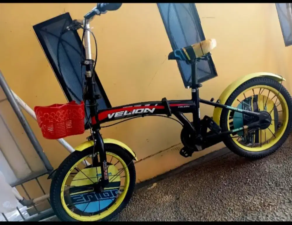Sepeda lipat anak 16 inch..