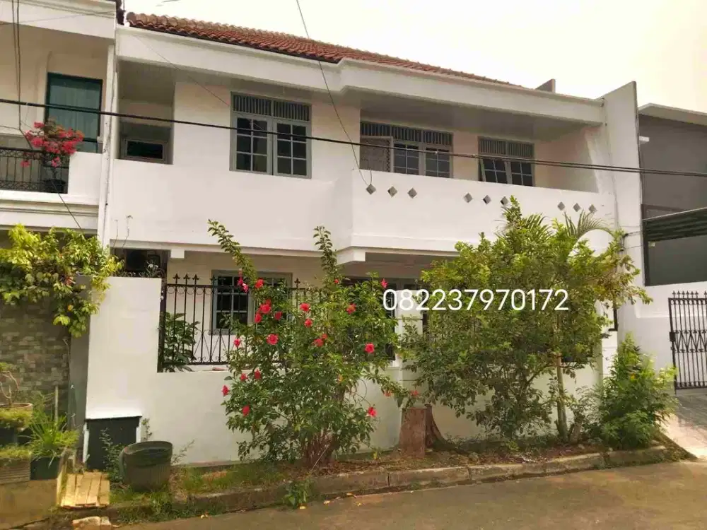 DISEWAKAN RUMAH STRATEGIS SIAP HUNI DALAM KOMPLEKS - KELAPA GADING, JAKARTA UTARA