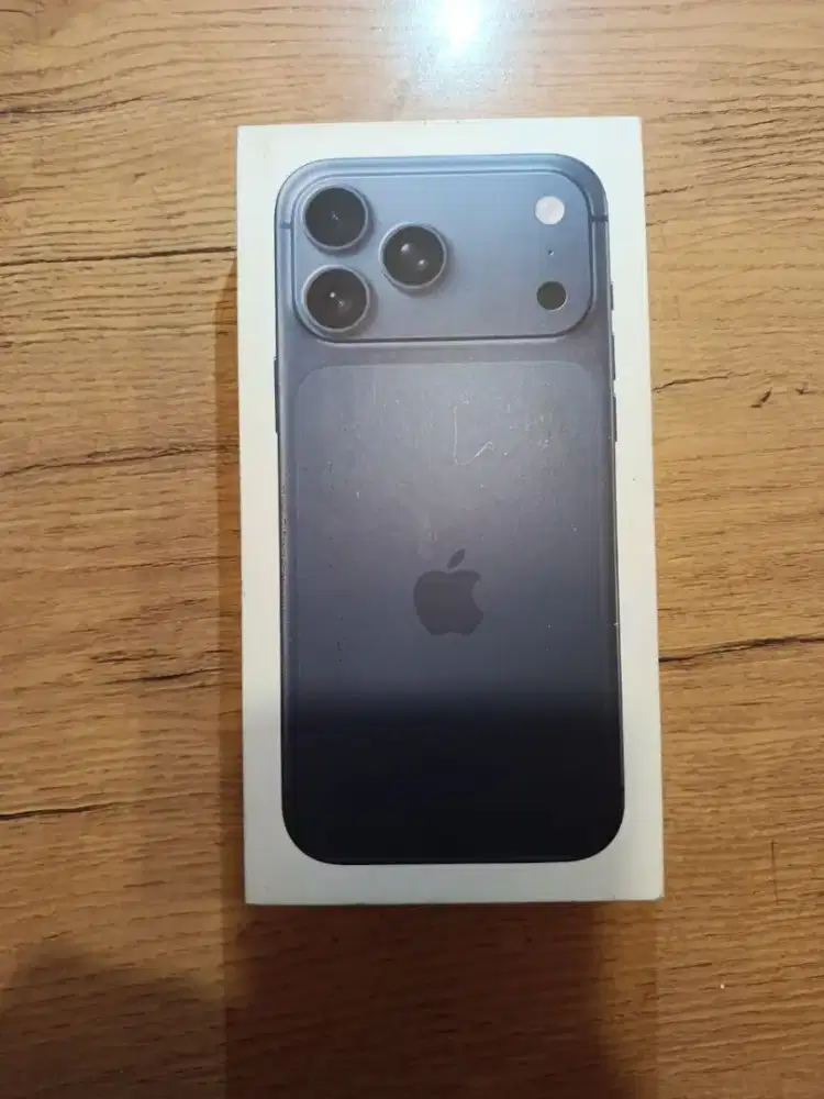 Iphone 17 Pro Max 256 Navy 1 Bulan Pake RESMI