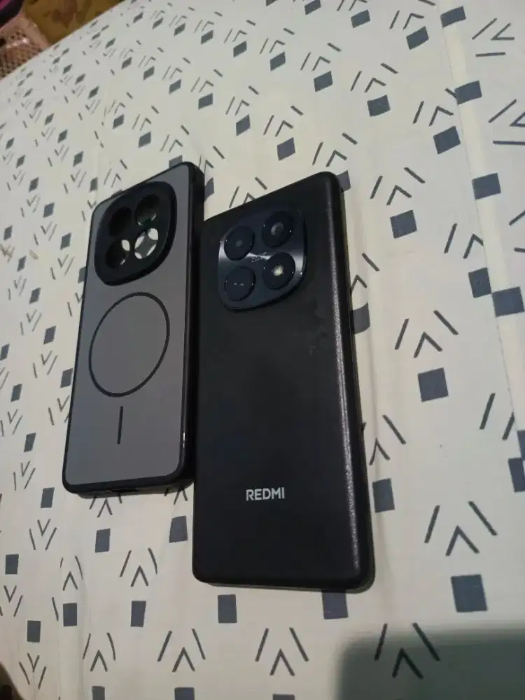 Redmi note 15 ram 8/256 gb second unit only