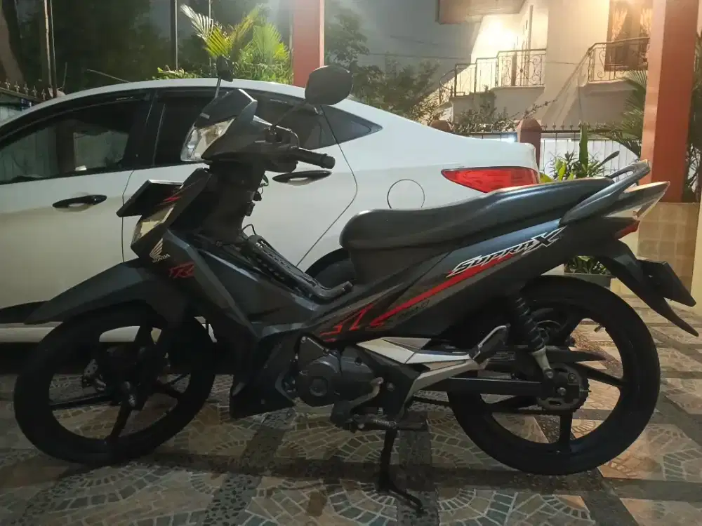 Honda Supra X 125 FI, plat Jak-Sel