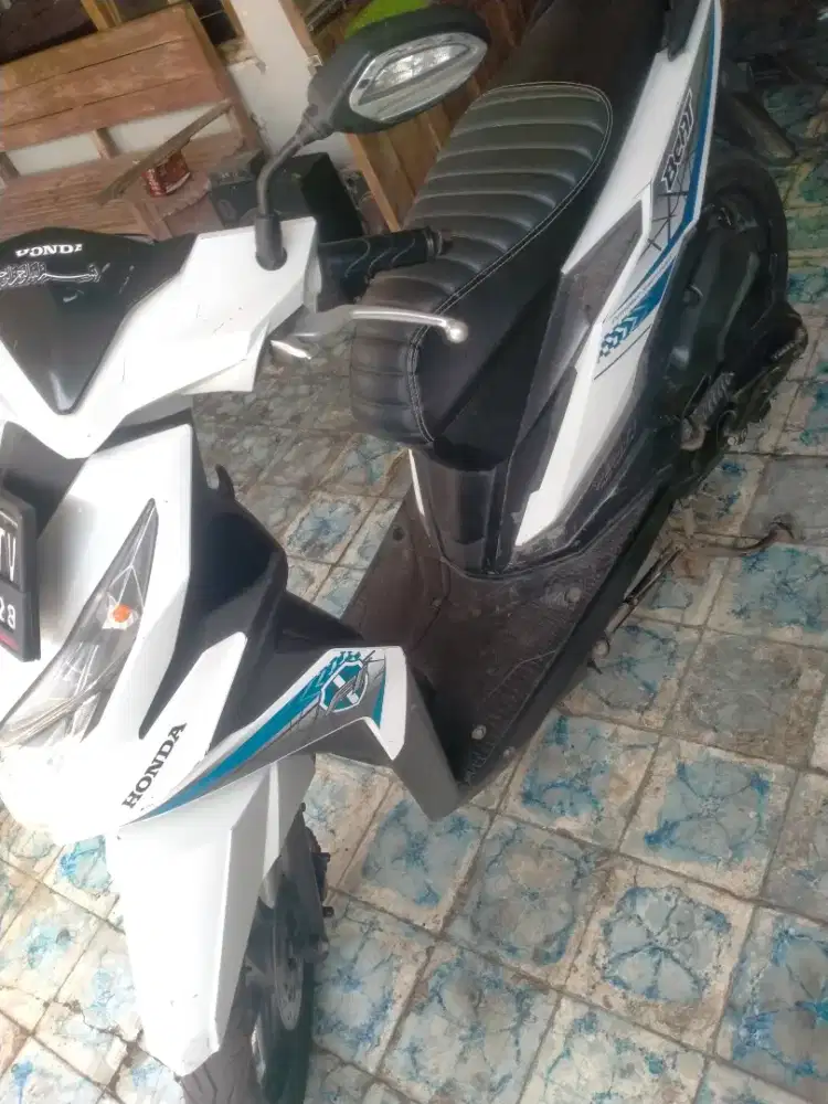 Beat eco 2017st mesin bagus ex wanita