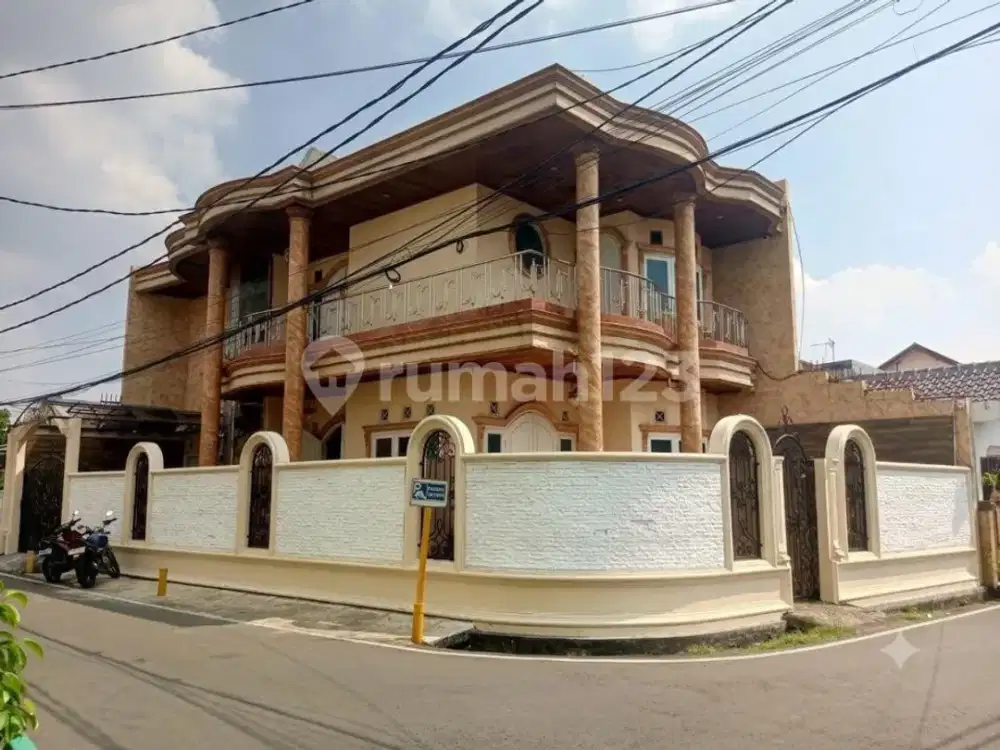 Disewakan Rumah Hook di Buaran, Duren Sawit