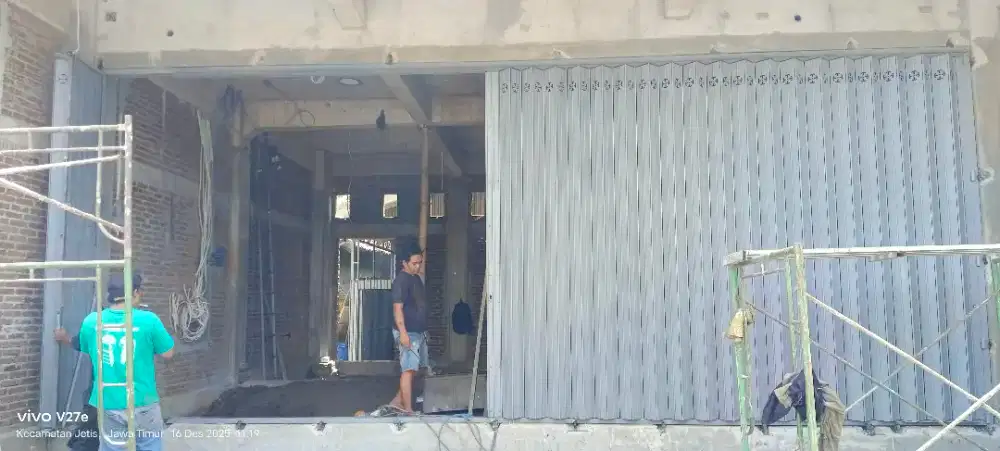 Pintu harmonika