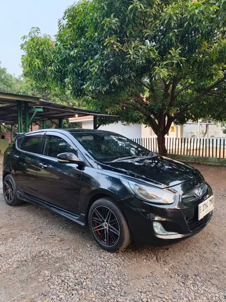 Hyundai Grand Avega HB 2012 M/T