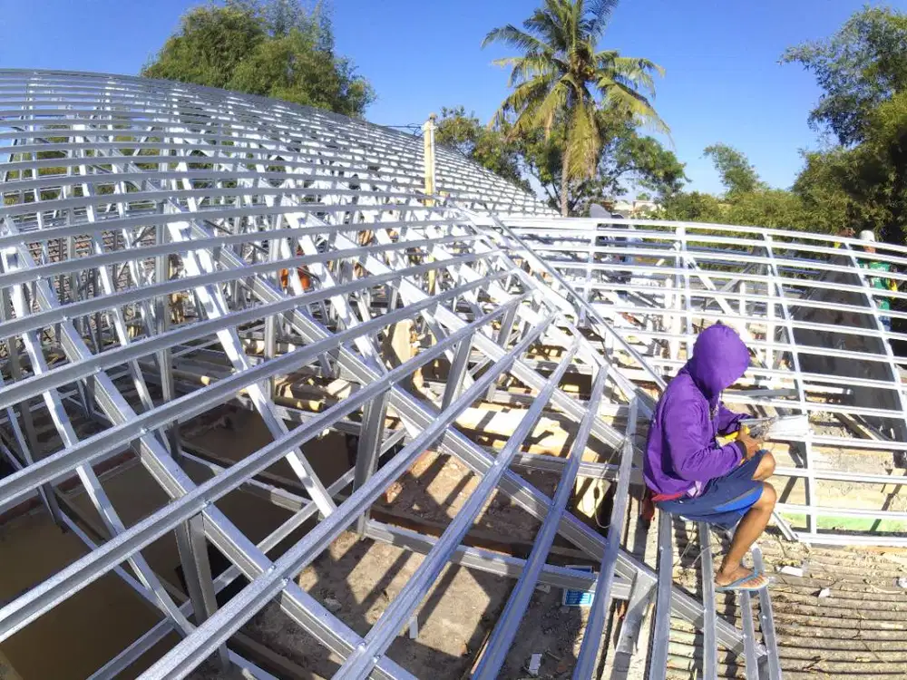 Renovasi Atap Dengan Baja Ringan BIMATRUSS Pling Berkualitas dan Kokoh