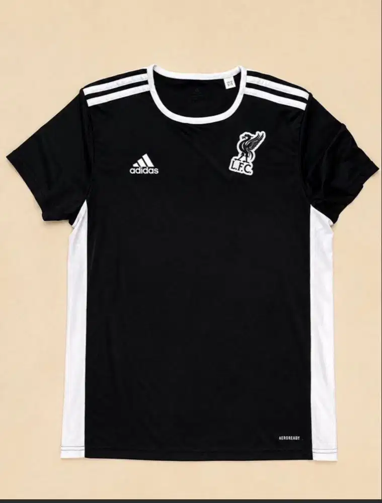 Baju Kaos Adidas