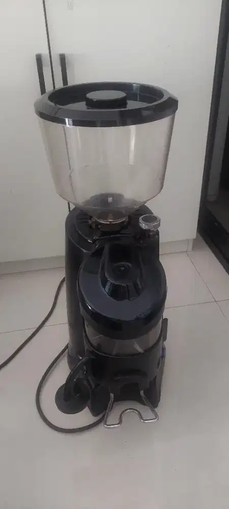 Grinder Kopi Eureka Zenith Club Bekas