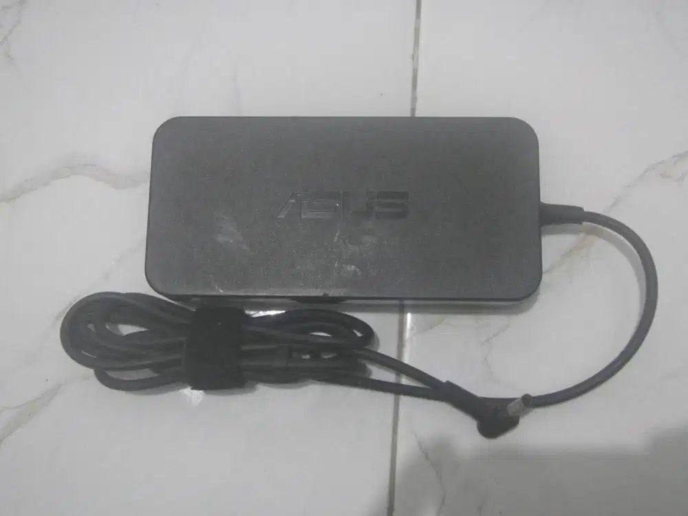 Adaptor Charger Casan Laptop ASUS 19V 6.32A