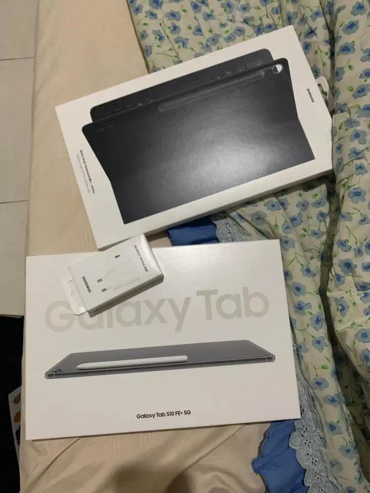 Samsung Galaxy Tab S10FE 5G + cover keyboard