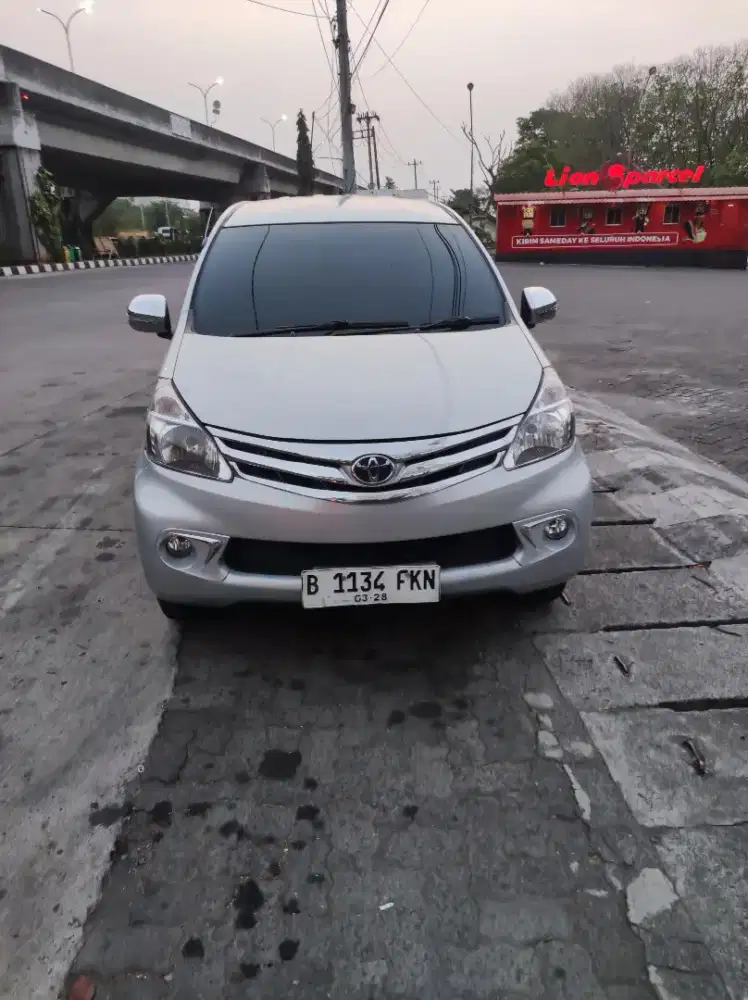 Avanza G matic 2013 bagus siap pakai