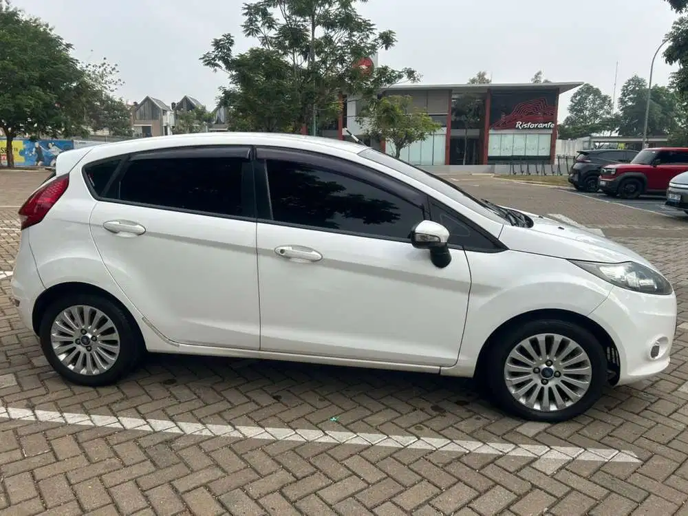 Ford Fiesta 2013 Bensin