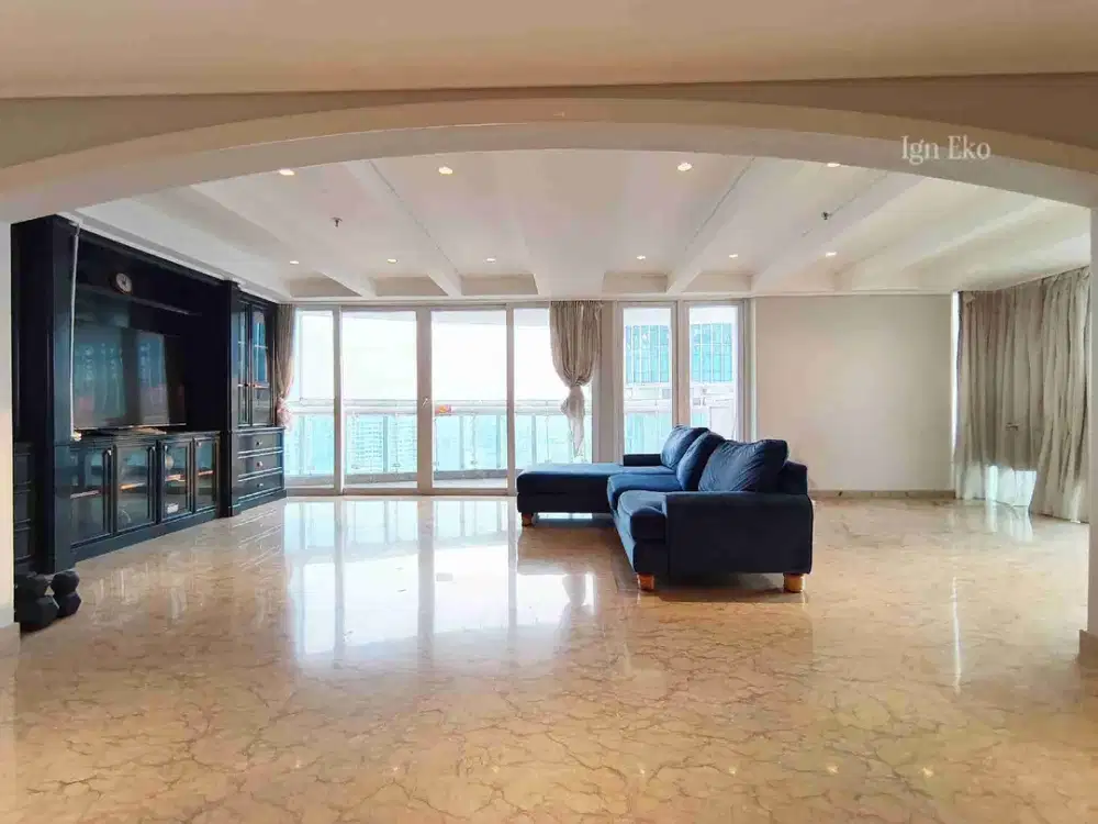Dijual Apartemen Royal Springhill Lantai Penthouse di Kemayoran Jakarta Pusat