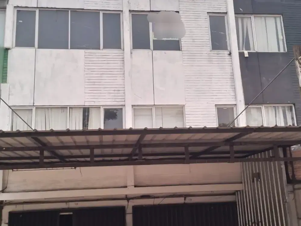 Dijual Ruko Gandeng 3 Lantai, Bagus, Rapih, Siap Huni, Bebas Banjir, Strategis, Komersial Bisnis Di Jalan Raya Ciater, Serpong- Tangerang Selatan