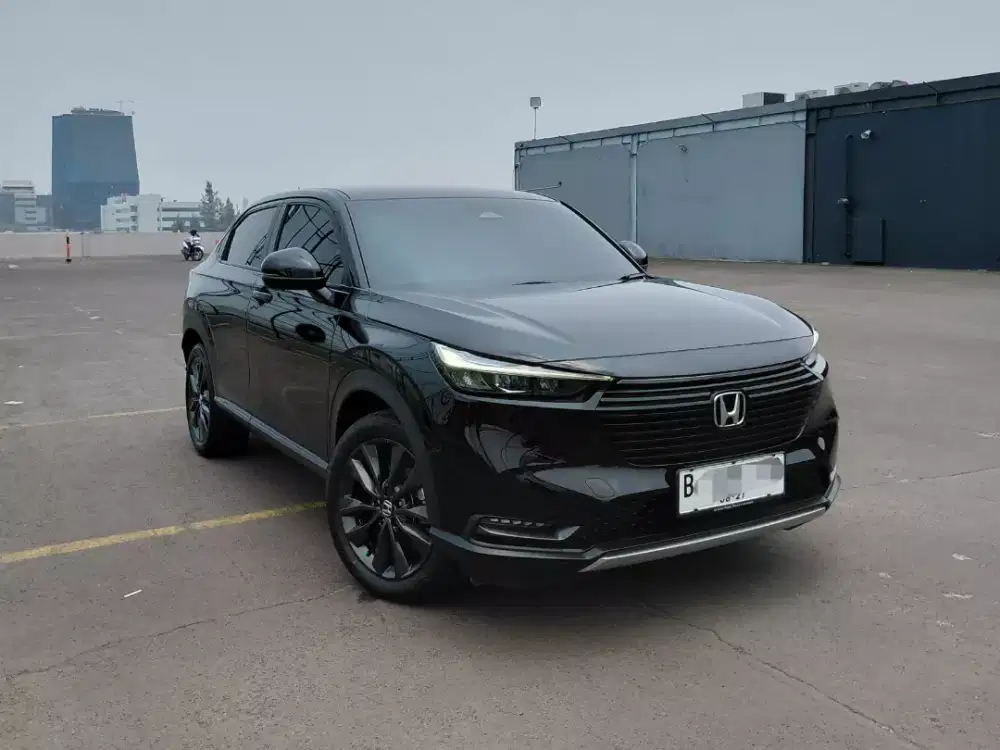 HONDA HRV SE 2022 PAKAI 2023