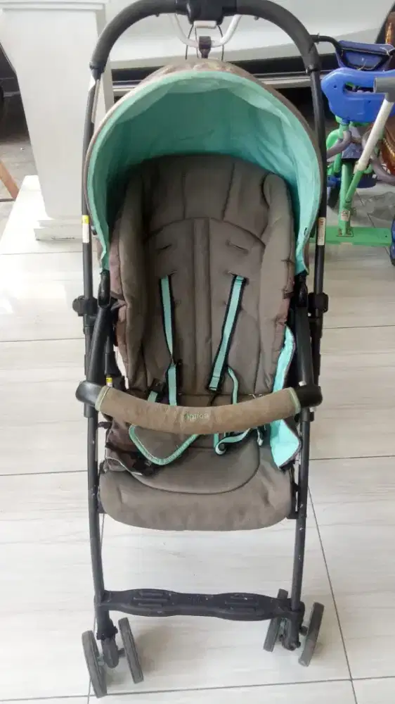 stroller aprica kaaron