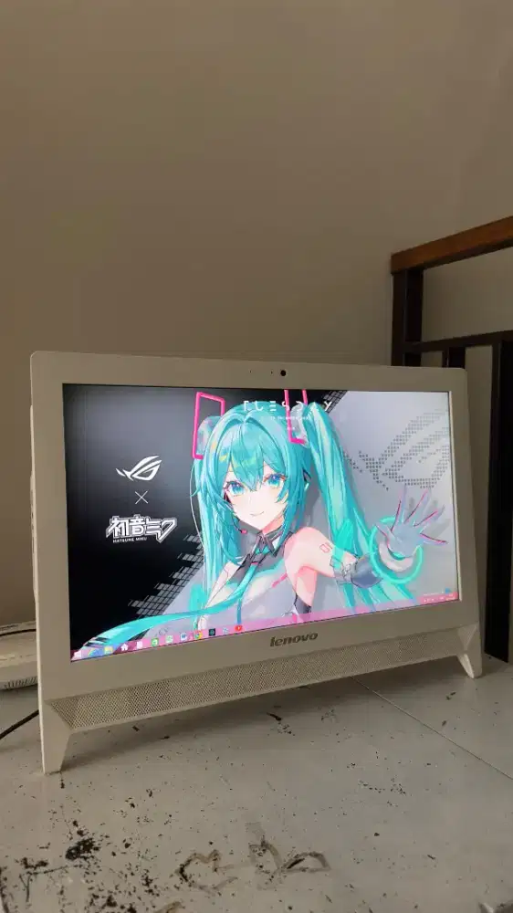 LENOVO PC ALL IN ONE 20 INCH NORMAL