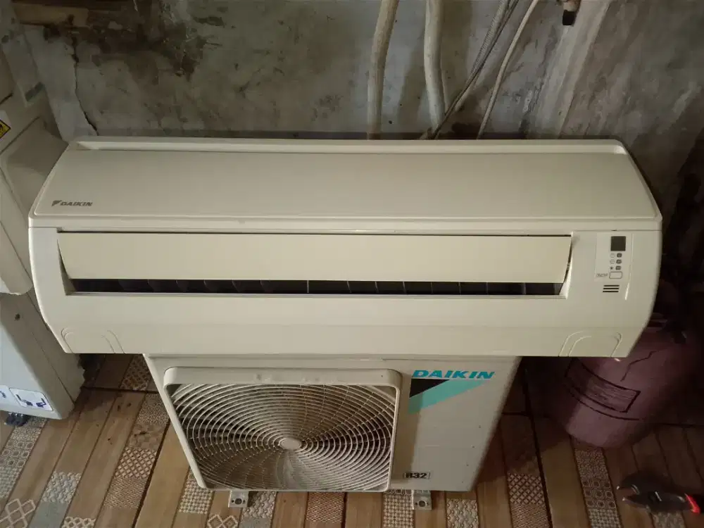 AC 1/2 PK Daikin Malaysia