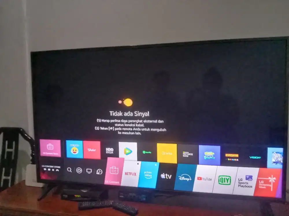 TV LG UHD Ai THink Q, real 4k , 55 Inc, suara cire processor