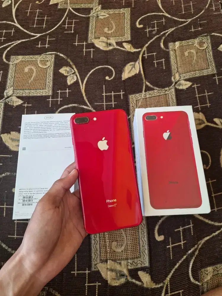 iPhone 8 Plus 64gb Red edition Fullset