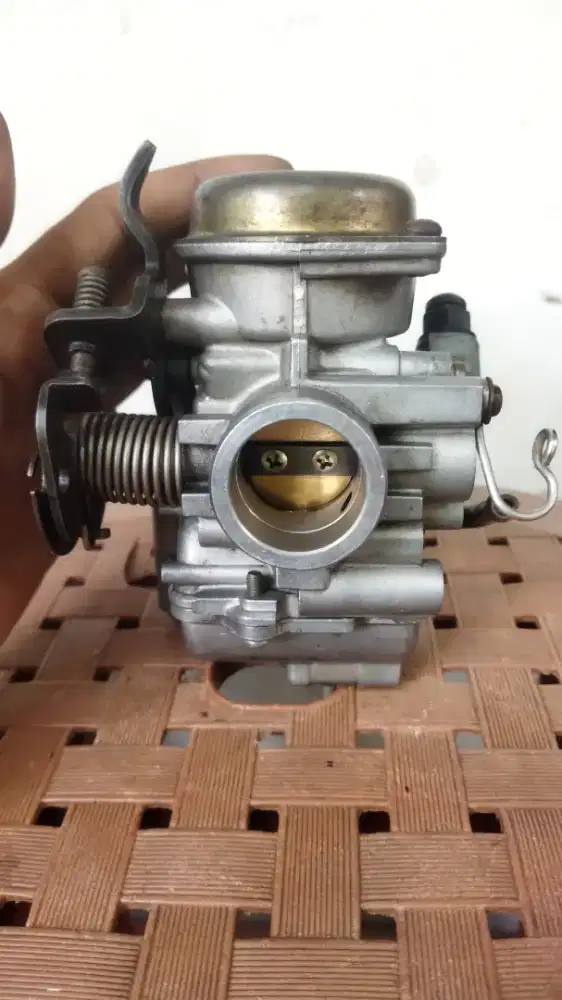 Karburator copotan nuvo z original
