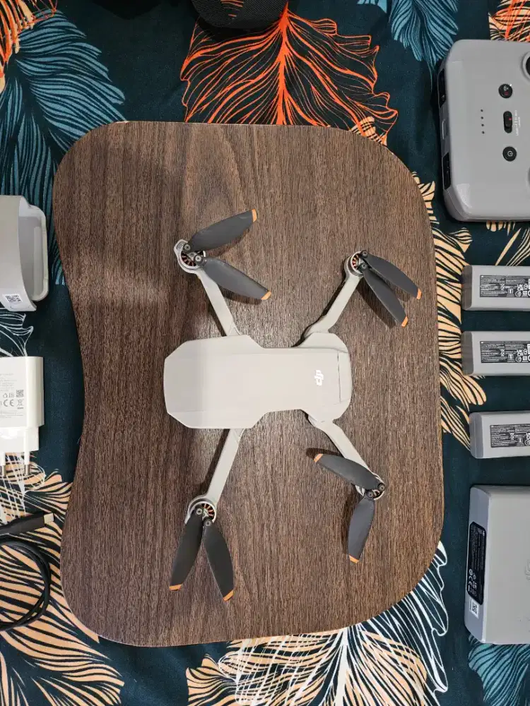 DJI Mini 2 Fly More Combo (bekas)