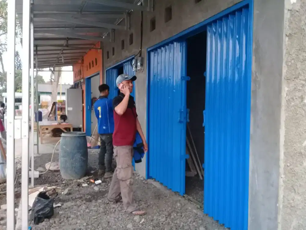 Rolling door folding gate kanopi