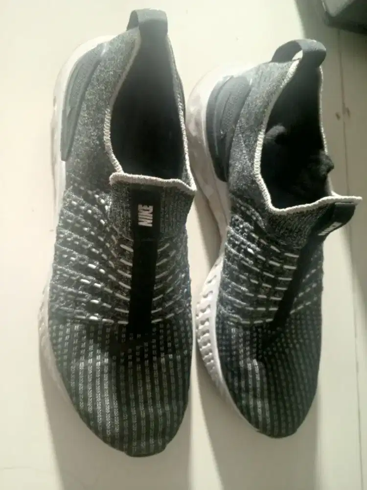 Bismillah Dijual Cepat Nike Run Boast Mur mer Aja No Box