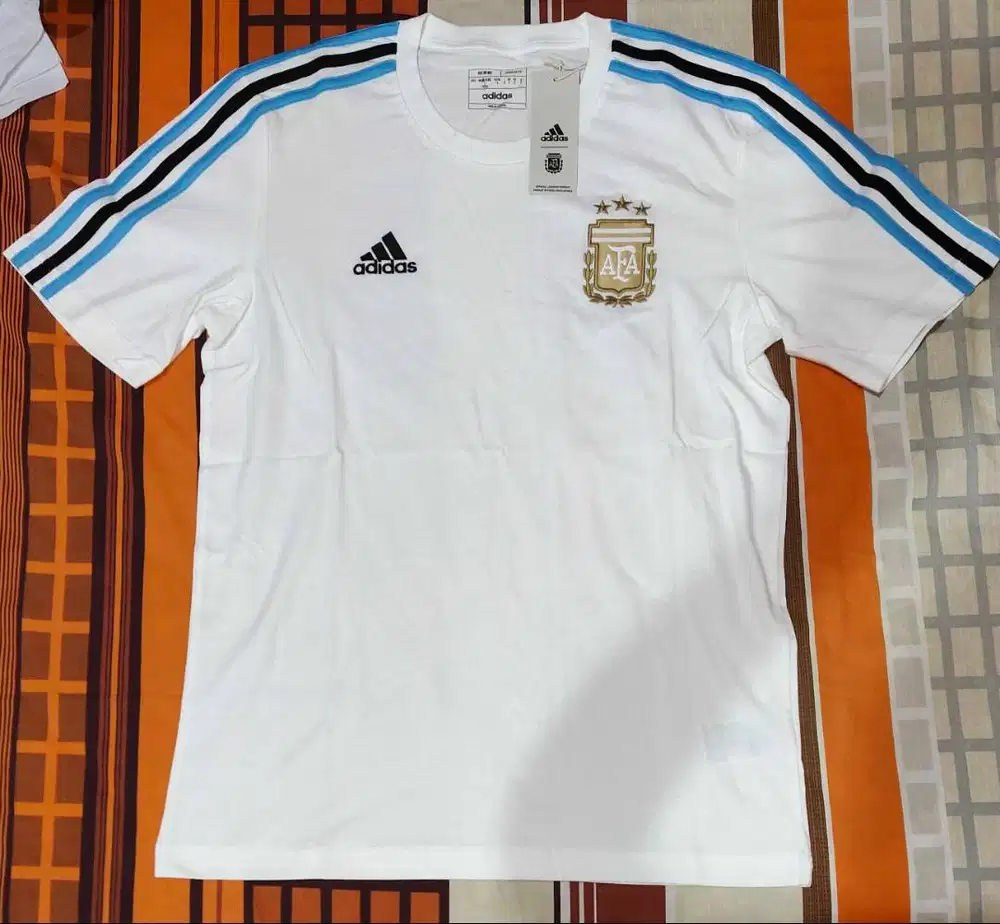 Kaos T-shirt original Argentina DNA 3 stars ADIDAS