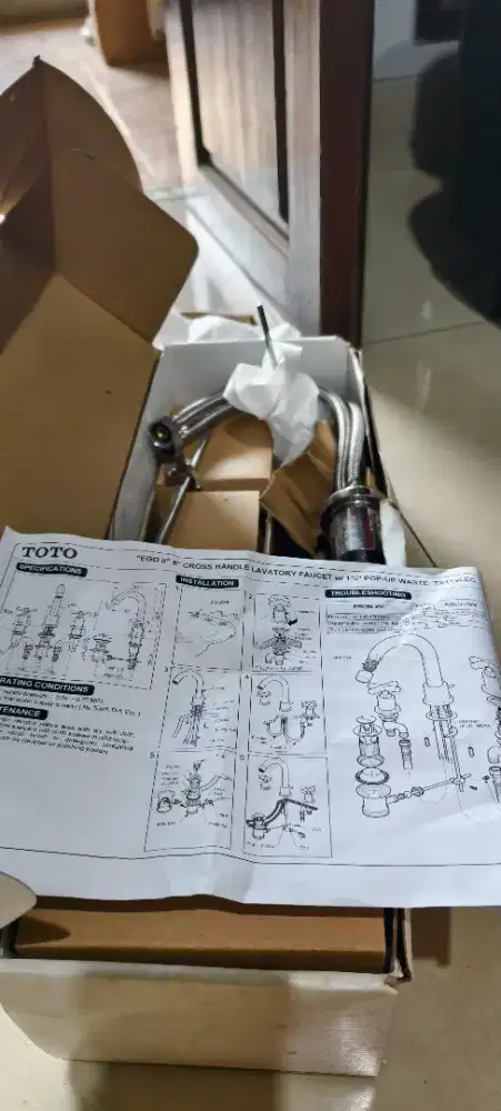 keran wastafel TOTO model TX119LEC dari seri Ego II