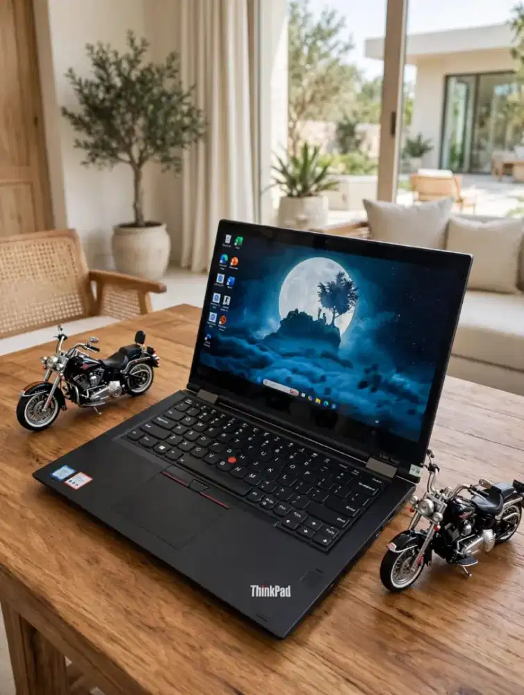 Laptop Super slim MULUS Lenovo Thinkpad YOGA X380-EZO FLIP TOUCHSCREEN
