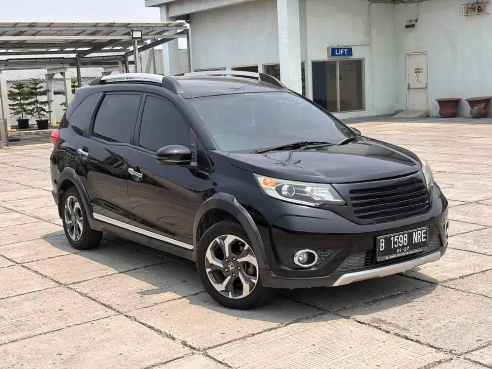 ‼️dp5jt‼️Honda BRV E non prestige CVT At Hitam 2017 2016 2018